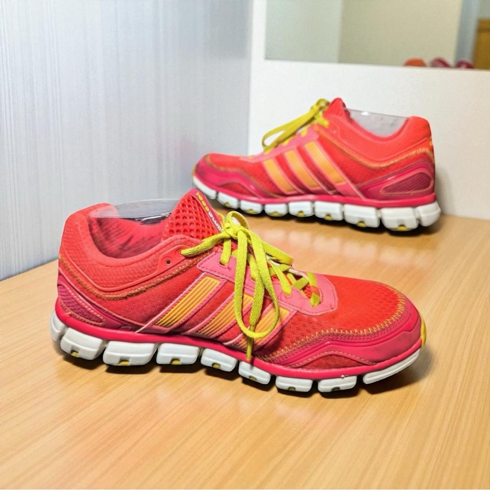 Adidas Climacool Running Shoes Women's Size 9. Hot Pink